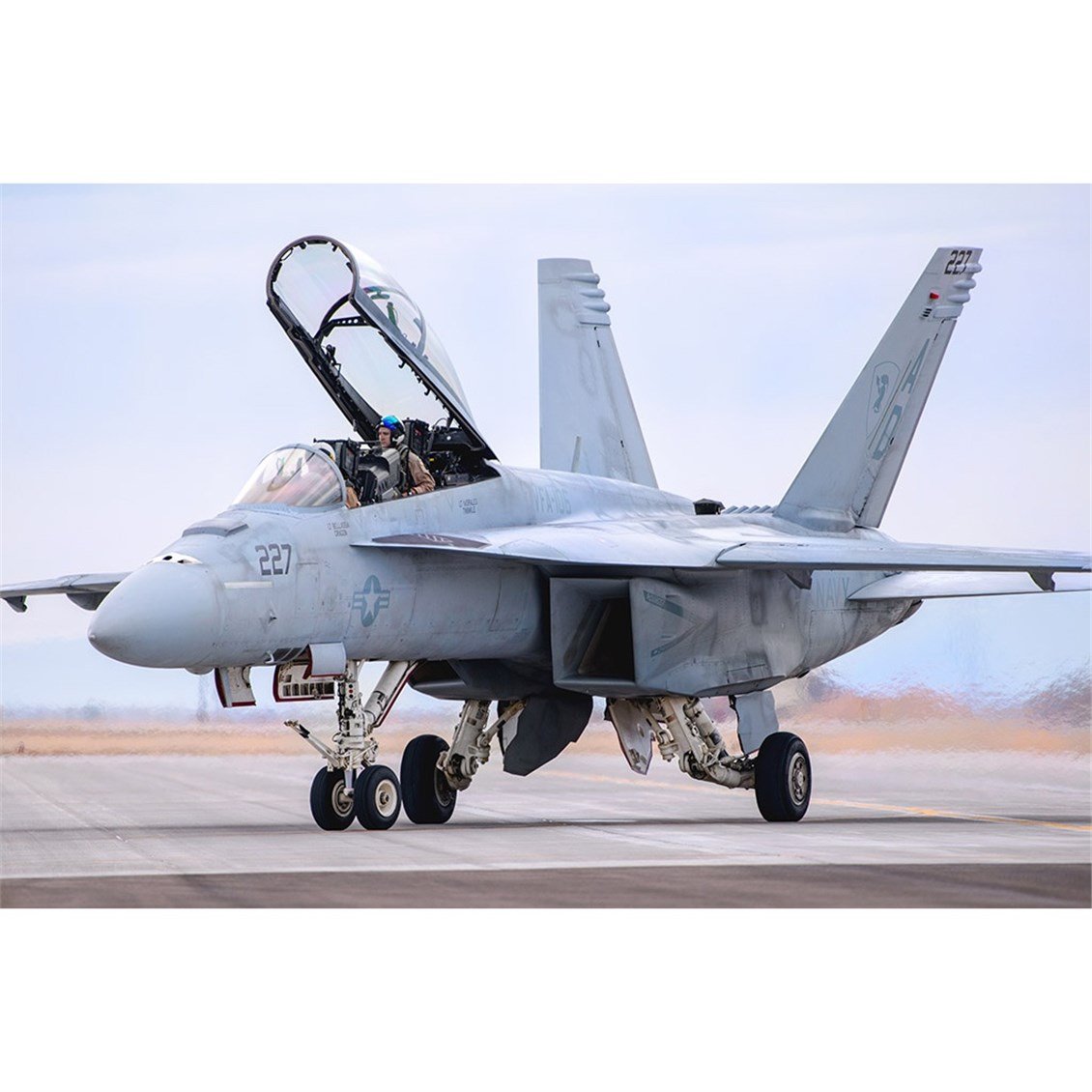 Hobbyboss 85813 1/48 Ölçek, F/A-18F Super Hornet, Savaş Uçağı Plastik Model Kiti