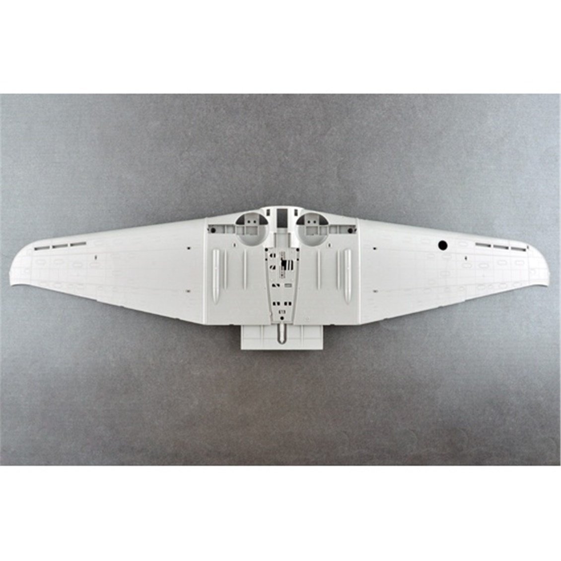 I Love Kit 61801 1/18 Ölçek, SBD-3/4 Dauntless Savaş Uçağı, Plastik Model Kiti