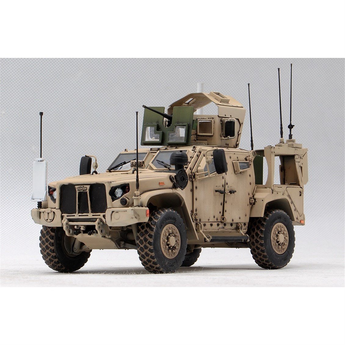 I Love Kit 63536 1/35 Ölçek, M1278 Ağır Silahlı, Genel Amaçlı (JLTV-GP) Zırhlı Arac, Plastik Model Kiti