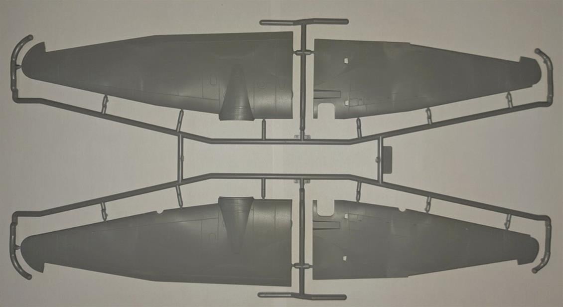ICM 48239 Ju 88?-6b, WWII German Night Fighter Ju 88?-