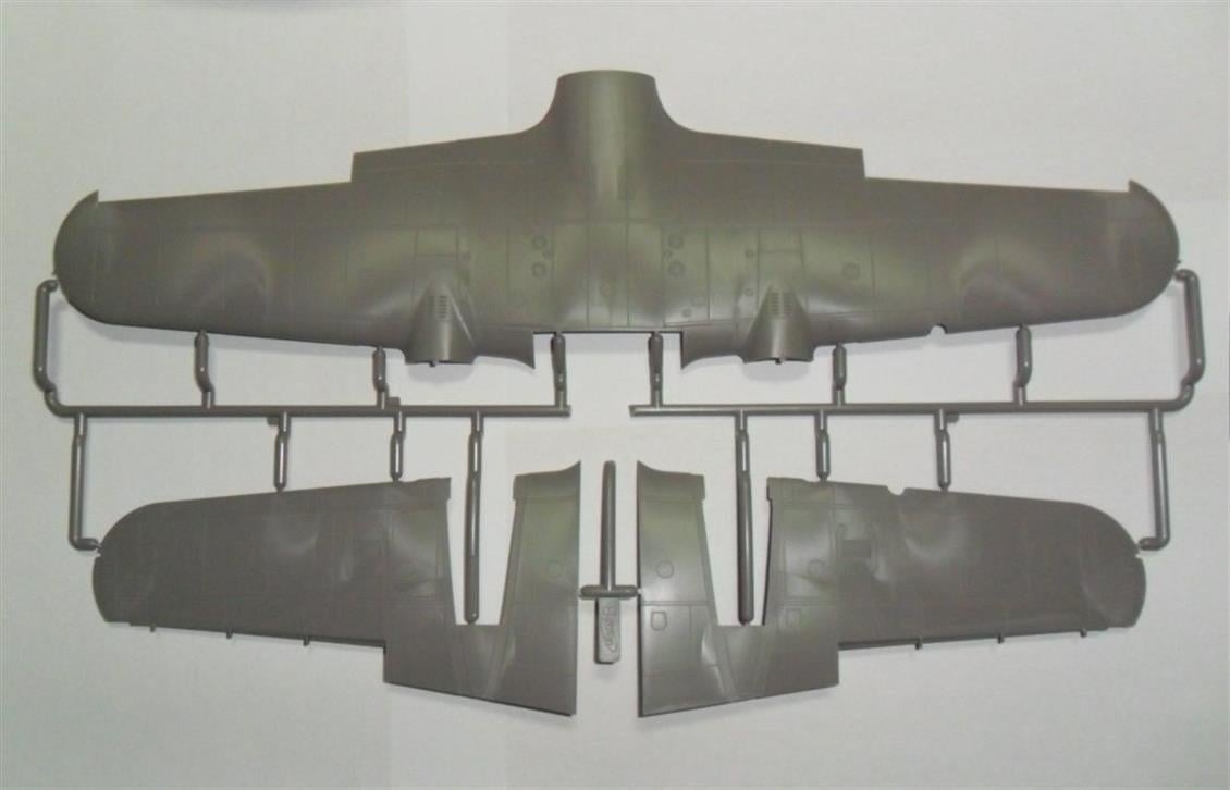 ICM 48242 Do 215 B-5, WWII German Night Fighter Do 215