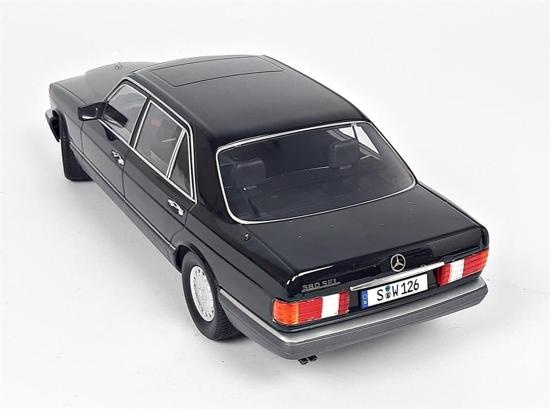 iScale 1180057 1/18 Ölçek, 1985 Mercedes Benz 560 SEL S-Class (W126), Siyah-Gri, Sergilemeye Hazır Metal Araba Modeli
