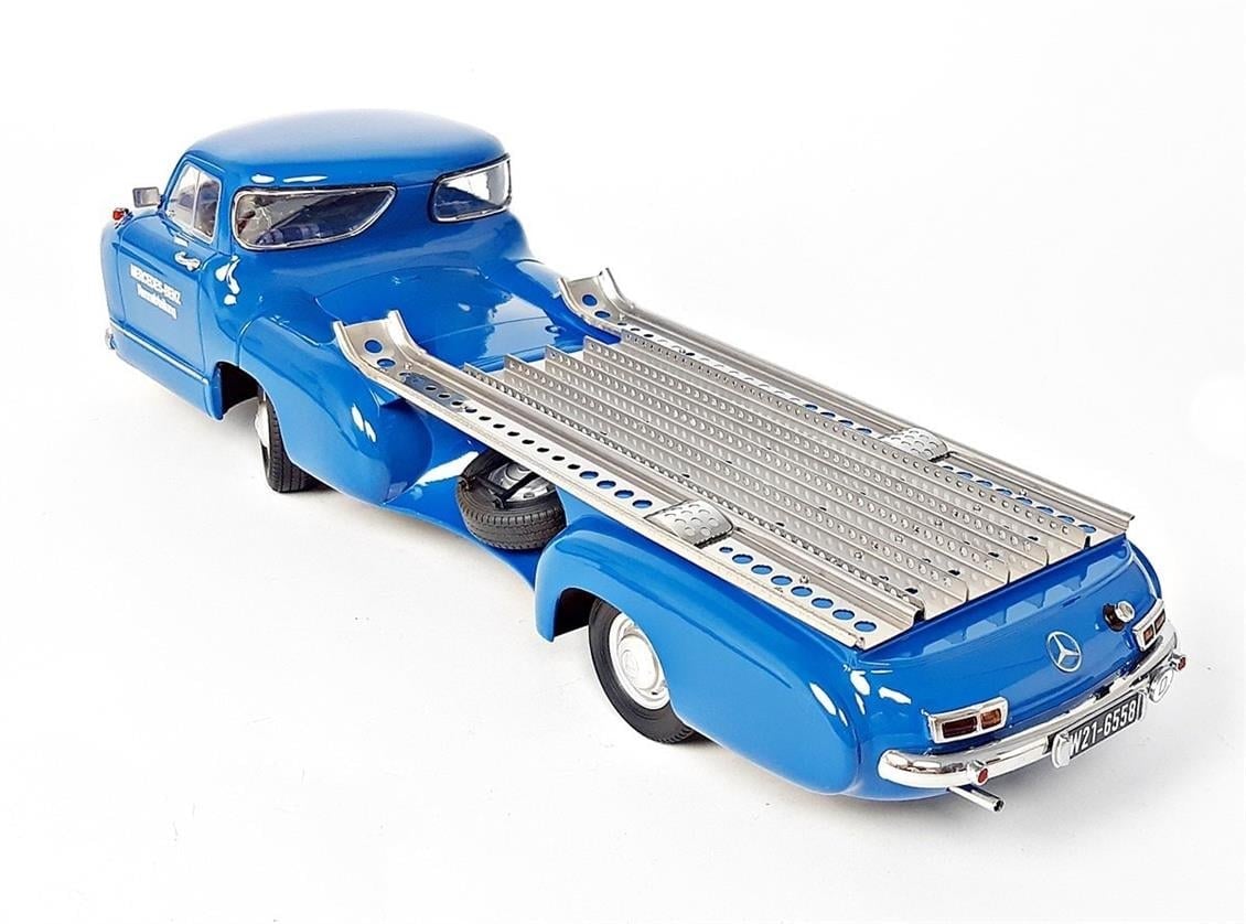 iScale 118006 1/18 Ölçek, 1955 Mercedes Benz Racing Car Transporter (The Blue Wonder), Mavi, Sergilemeye Hazır Metal Araba Mode