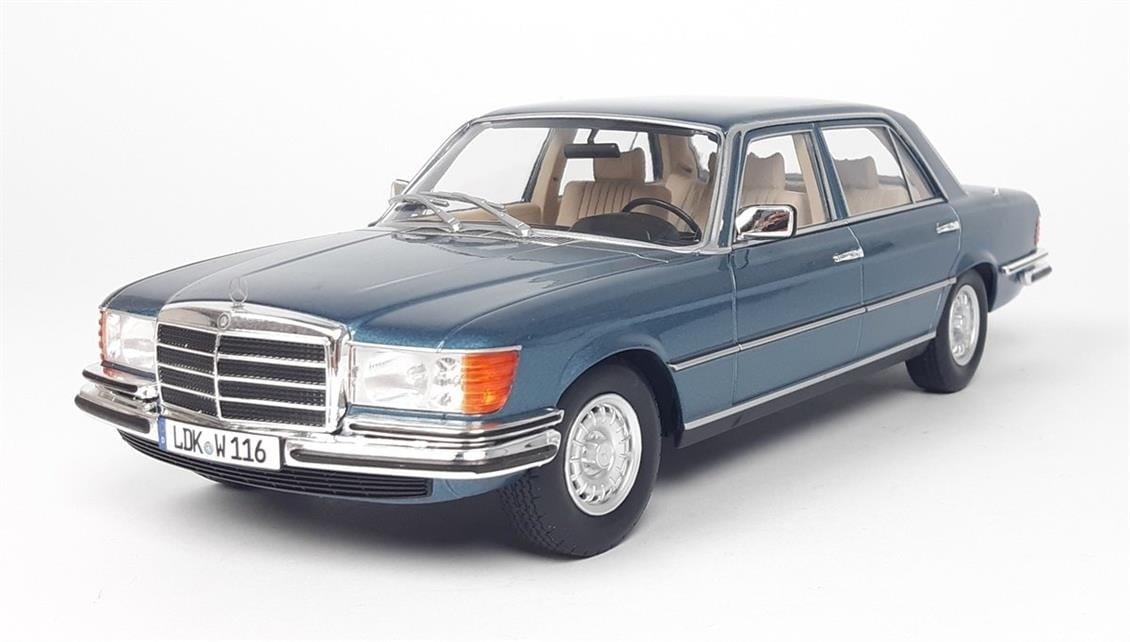 iScale 18084 1/18 Ölçek, 1975-1980 Mercedes Benz 450 SEL 6.9 (W116) Baujahr, Metalik Mavi, Sergilemeye Hazır Metal Araba Modeli