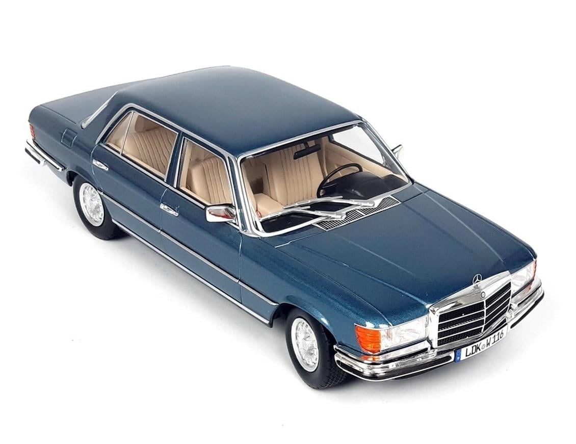 iScale 18084 1/18 Ölçek, 1975-1980 Mercedes Benz 450 SEL 6.9 (W116) Baujahr, Metalik Mavi, Sergilemeye Hazır Metal Araba Modeli
