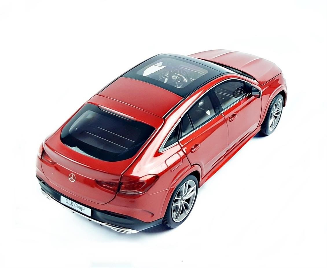 iScale B66960822 1/18 Ölçek, Mercedes Benz (W167) GLE Coupe AMG 2020, Red Metallic, Sergilemeye Hazır Metal Araba Modeli