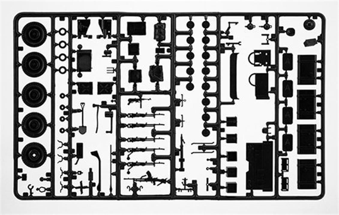Italeri 0320S 1/35 Ölçek, Komando Teçhizatlı Jeep, Plastik Model kiti