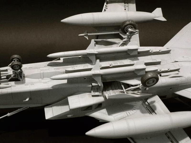 Italeri 2517S 1/32 Ölçek, Tornado IDS/ECR Savaş Uçağı, Plastik Model kiti