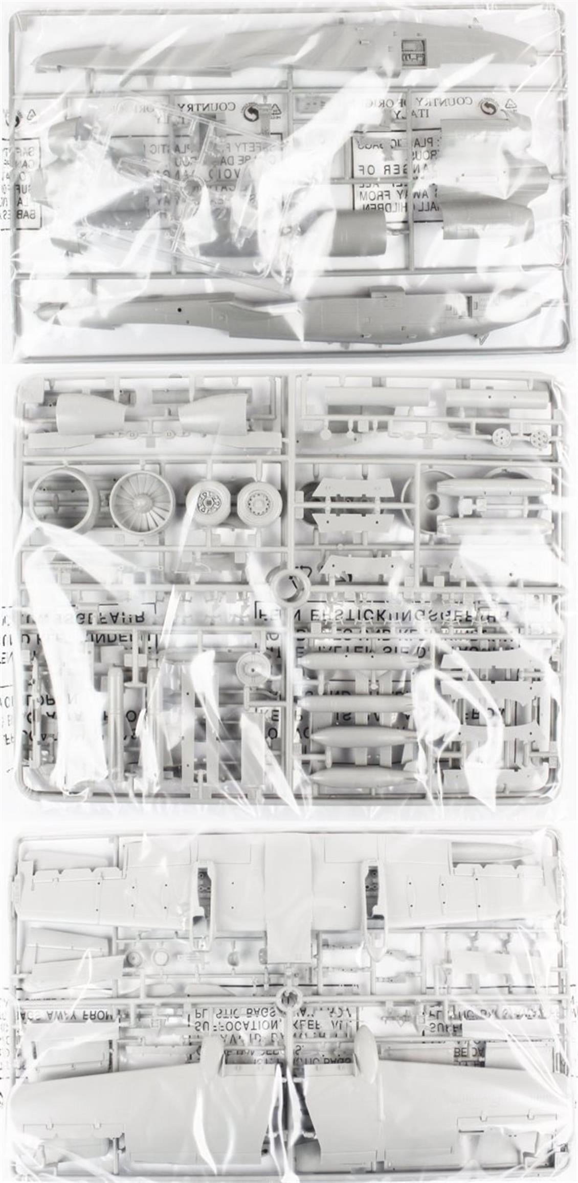 Italeri 2725S 1/48 Ölçek, A-10C ( Blacksnakes ) Savaş Uçağı, Plastik Model kiti