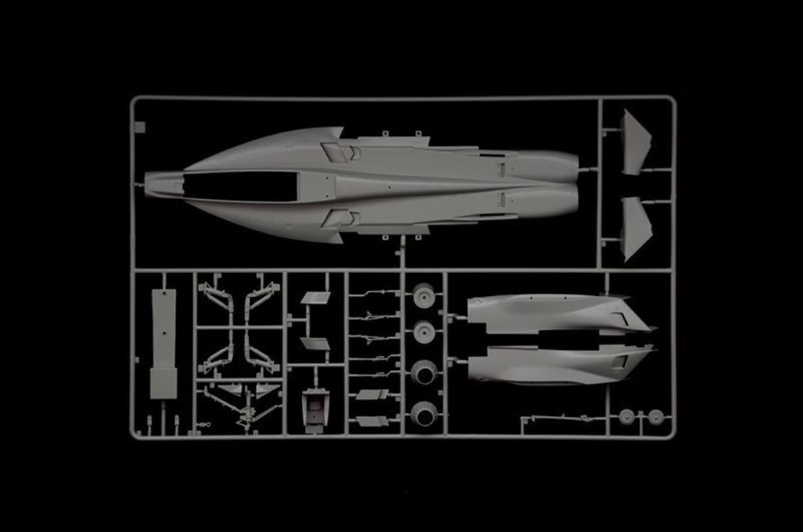 Italeri 2791S 1/48 Ölçek, F/A 18E Superhornet Savaş Uçağı, Plastik Model kiti