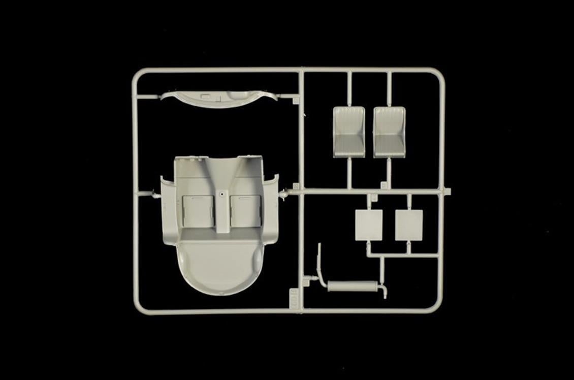 Italeri 3645S 1/24 Ölçek, Mercedes 300 SL Gullwing Coupe Araba, Plastik Model kiti