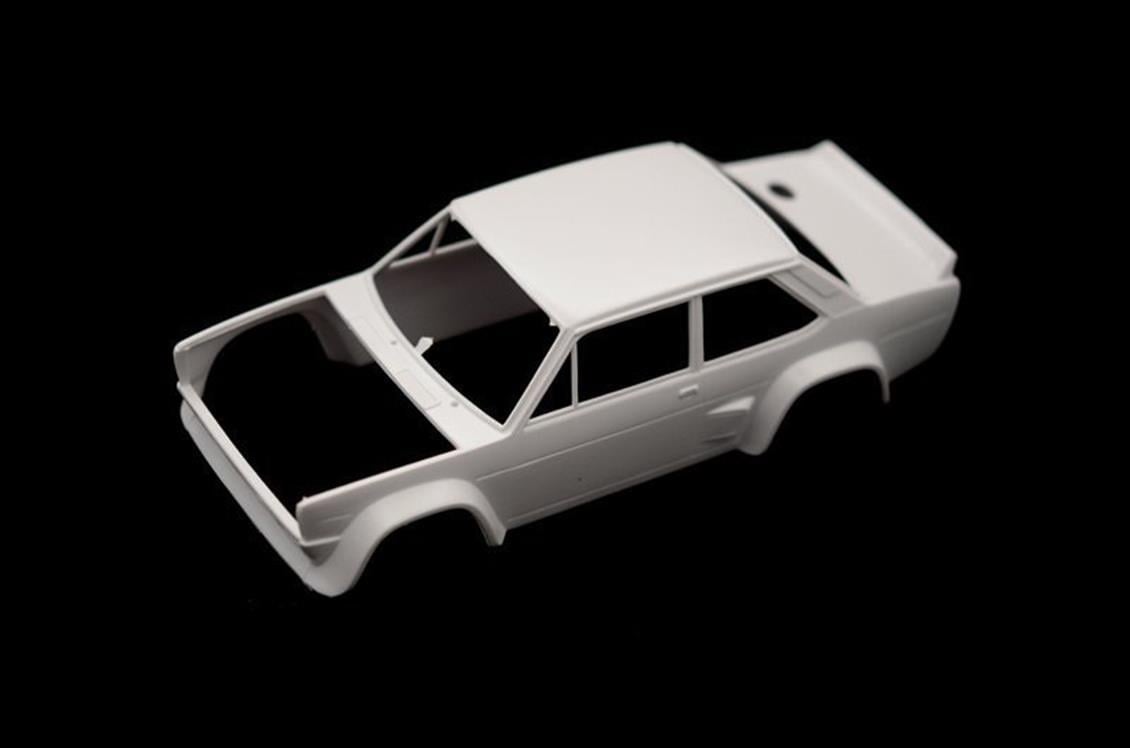 Italeri 3662S 1/24 Ölçek, Fiat 131 Abarth Rally Yarış Arabası, Plastik Model kiti