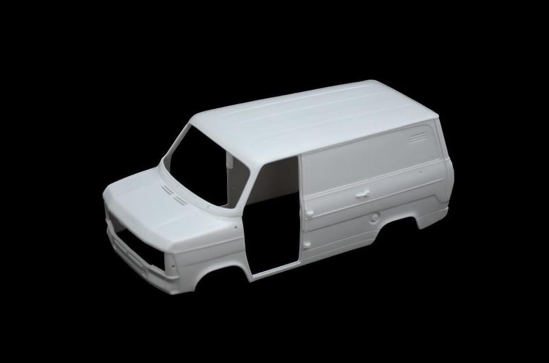 Italeri 3687S 1/24 Ölçek, Ford Transit Mk.2 Kamyonet, Plastik Model kiti