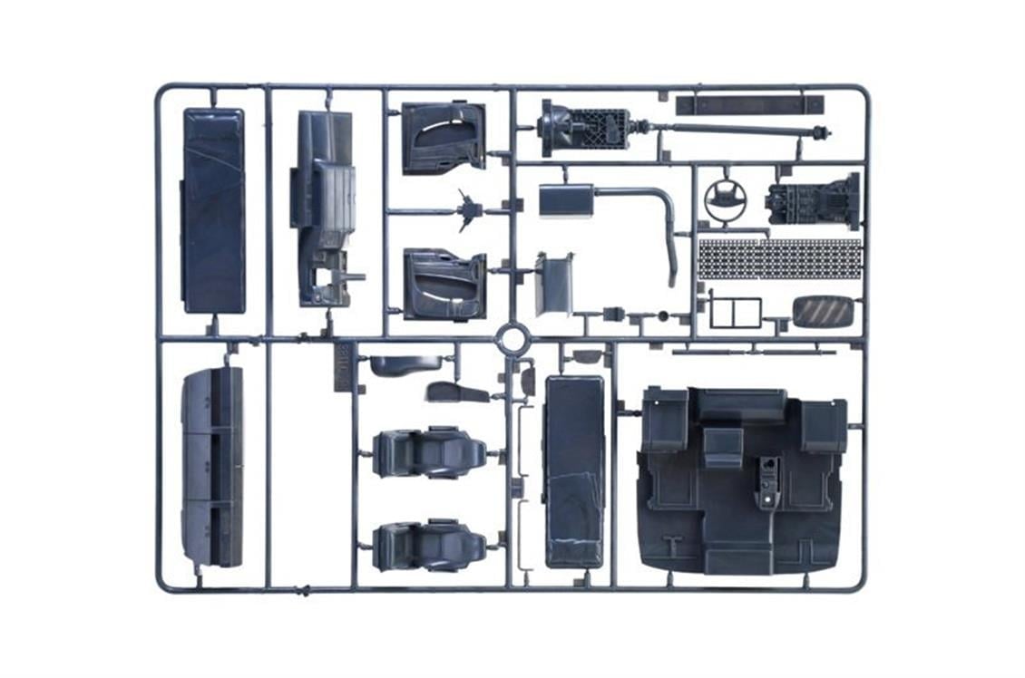 Italeri 3916S 1/24 Ölçek, MAN TGX XXL D38 Çekici, Plastik Model kiti