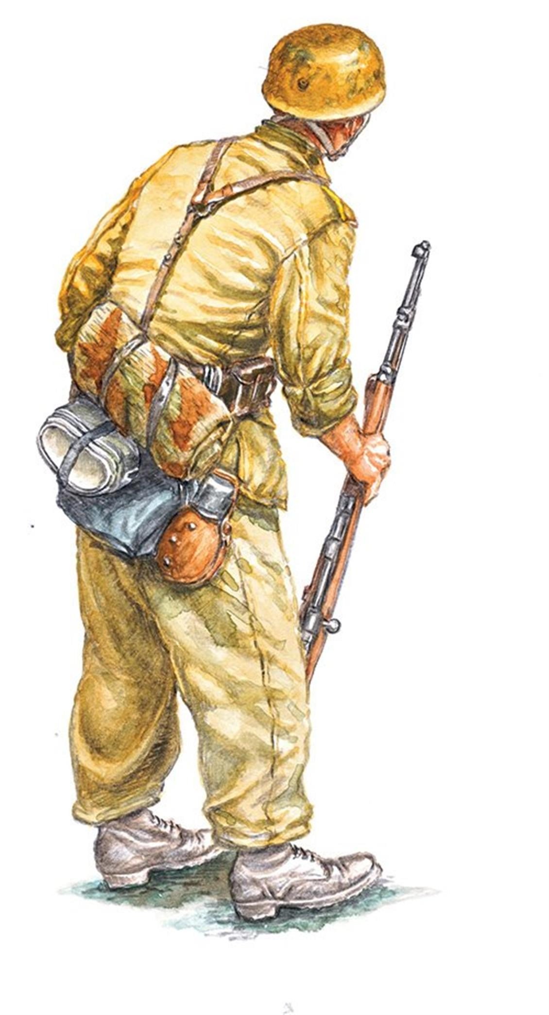 Italeri 6134S 1/72 Ölçek, WWII Alman Tropikal Üniformalı Askeri Paraşütçüleri, Plastik Model kiti