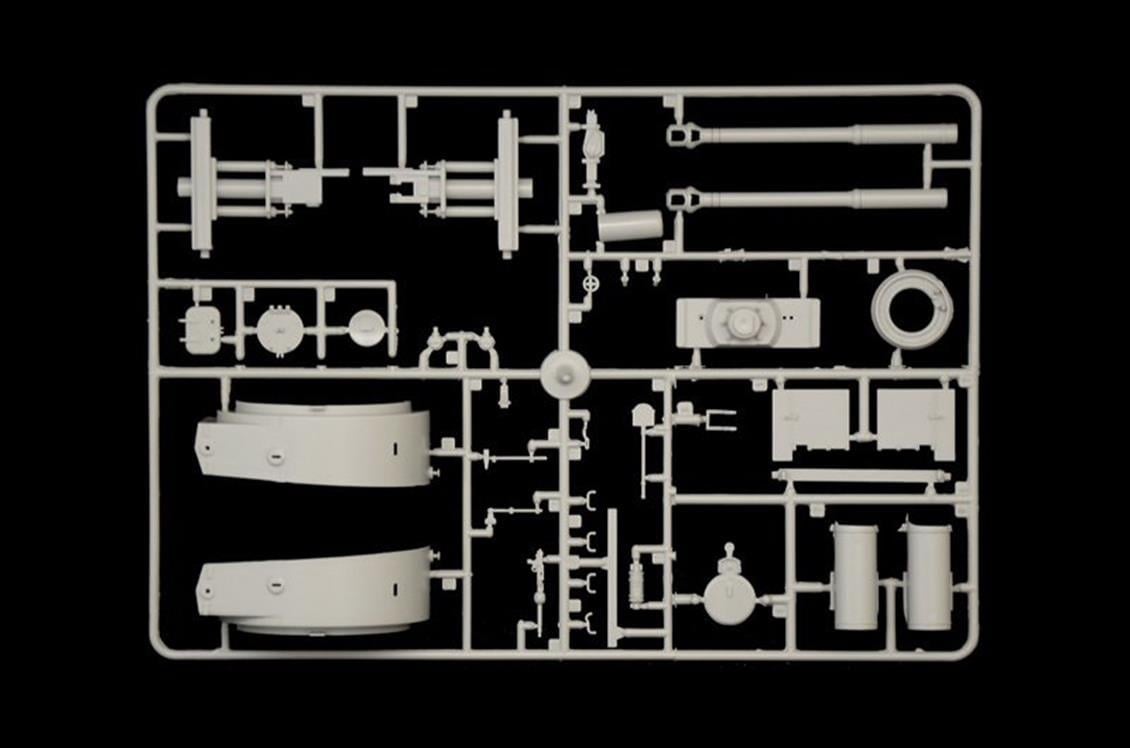 Italeri 6557S 1/35 Ölçek, Pz.Kpfw.VI Tiger Ausf.E Tank, Plastik Model kiti