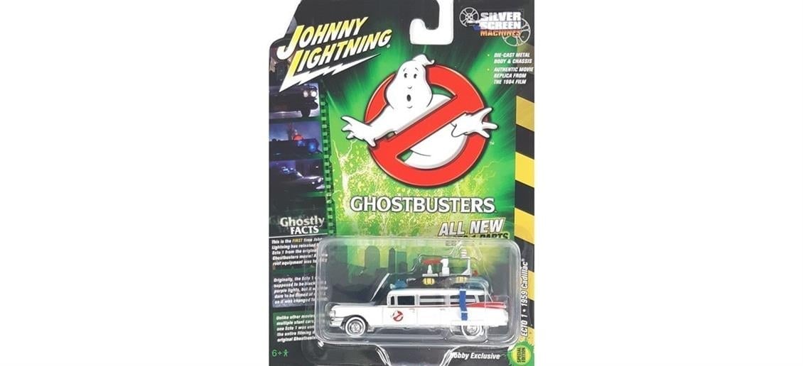 Johhny Lightning SS006 1/64 Ölçek, Ghostbusters Ecto 1 (Silver Screen Series), Beyaz, Sergilemeye Hazır Metal Araba Modeli