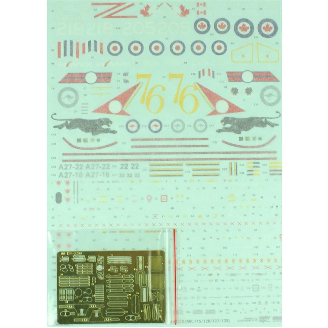 Kinetic K3206 1/32 Ölçek, Hawk 100 Serisi (100/127/128/155) Jet Eğitim Uçağı, Plastik Model kiti