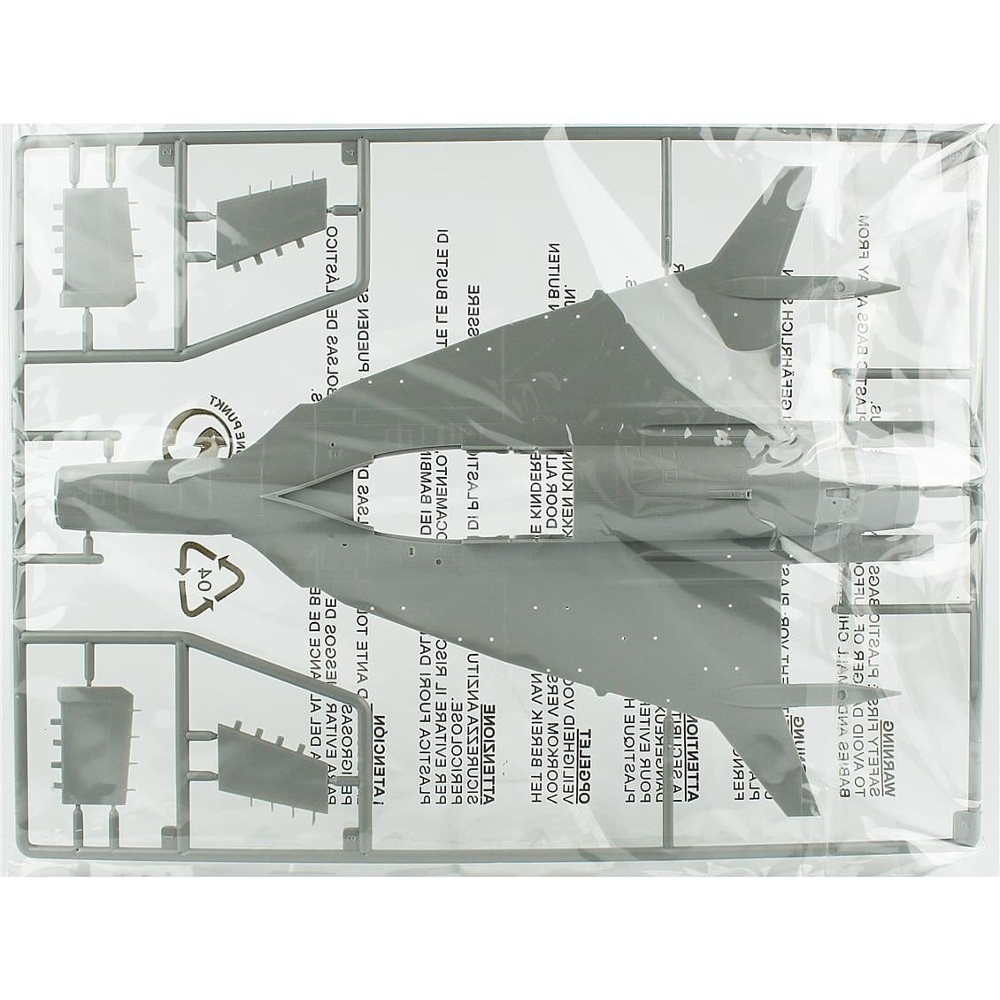 Kinetic K48086 1/48 Ölçek, F-16XL-2 (Experimental Fighter) Savaş Uçağı, Plastik Model kiti