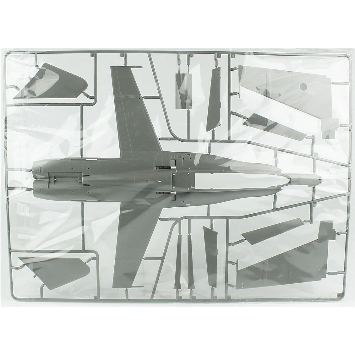 Kinetic K48121 1/48 Ölçek, F/A-18 D Hornet (USMC VFMA-225 w/MF) Savaş Uçağı, Plastik Model kiti