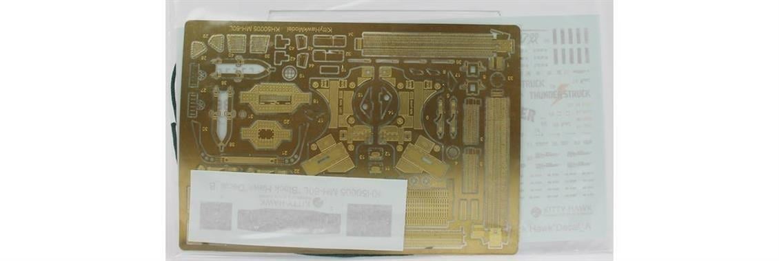Kitty Hawk 50005 1/35 Ölçek, MH-60L Black Hawk, Askeri Helikopter Plastik Model kiti