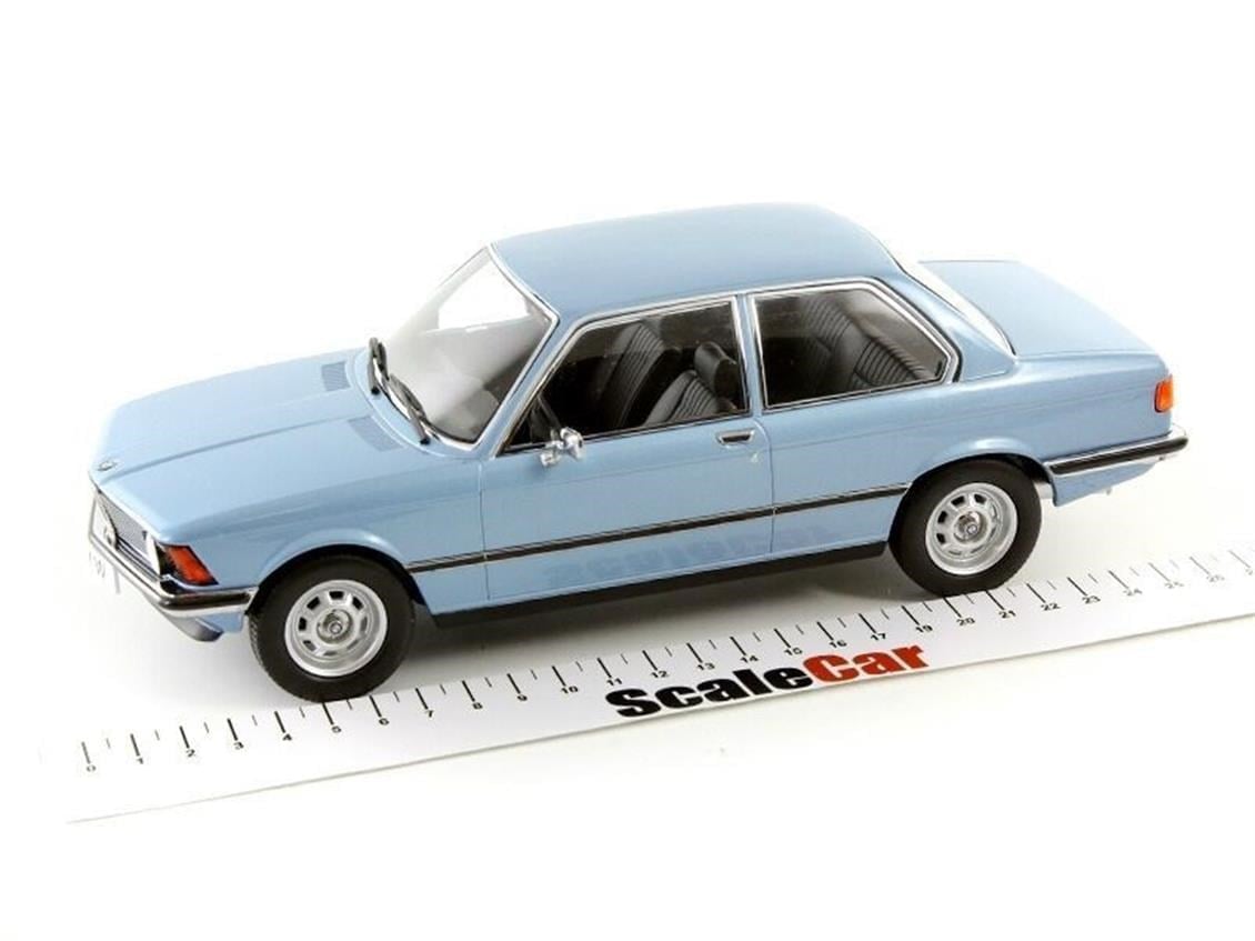 KKscale 180042 1/18 Ölçek, 1975 Bmw 318i E21, Mavi, Sergilemeye Hazır Metal Araba Modeli