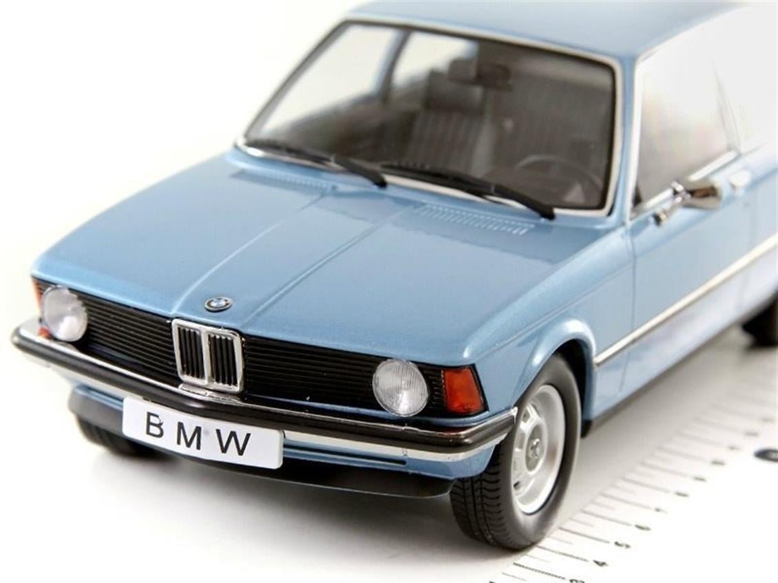 KKscale 180042 1/18 Ölçek, 1975 Bmw 318i E21, Mavi, Sergilemeye Hazır Metal Araba Modeli