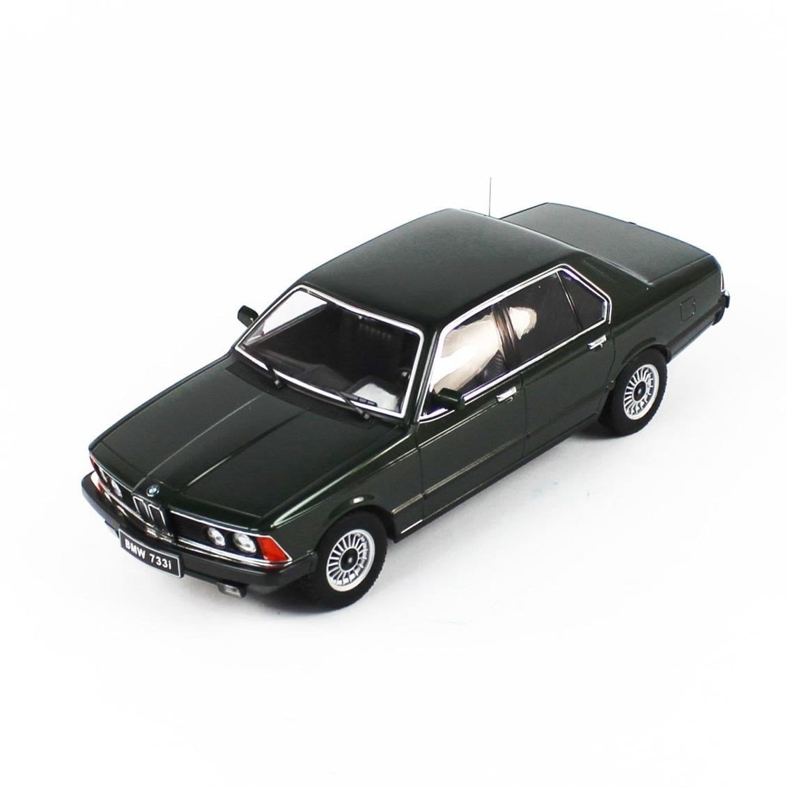 KKscale 180103 1/18 Ölçek, 1977 Bmw E23 7-Series, Metalik Koyu Yeşil, Sergilemeye Hazır Metal Araba Modeli