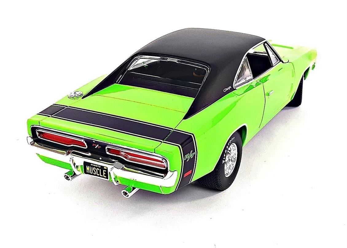 Maisto 32612 1/18 Ölçek, 1969 Dodge Charger R/T, Yeşil-Siyah, Sergilemeye Hazır Metal Araba Modeli