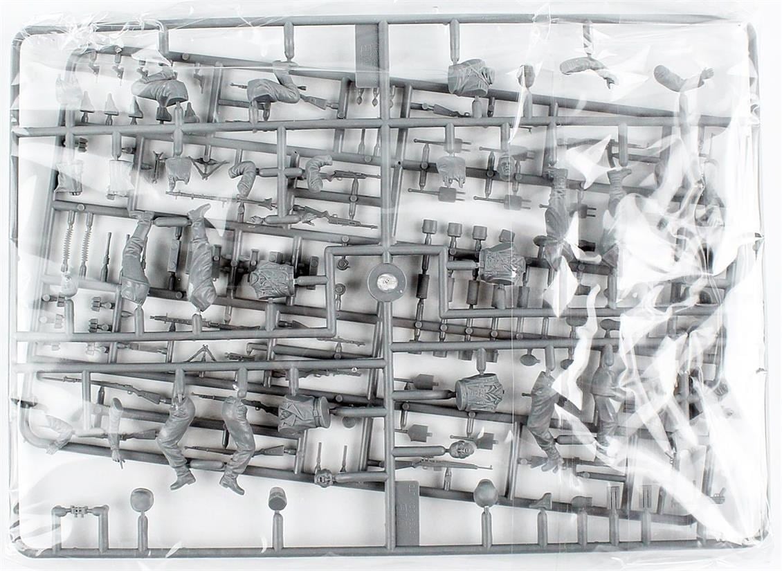 MasterBox 35218 1/35 Ölçek, WW II Serisi, 1944-1945 Alman Askerleri, Plastik Figür Kiti