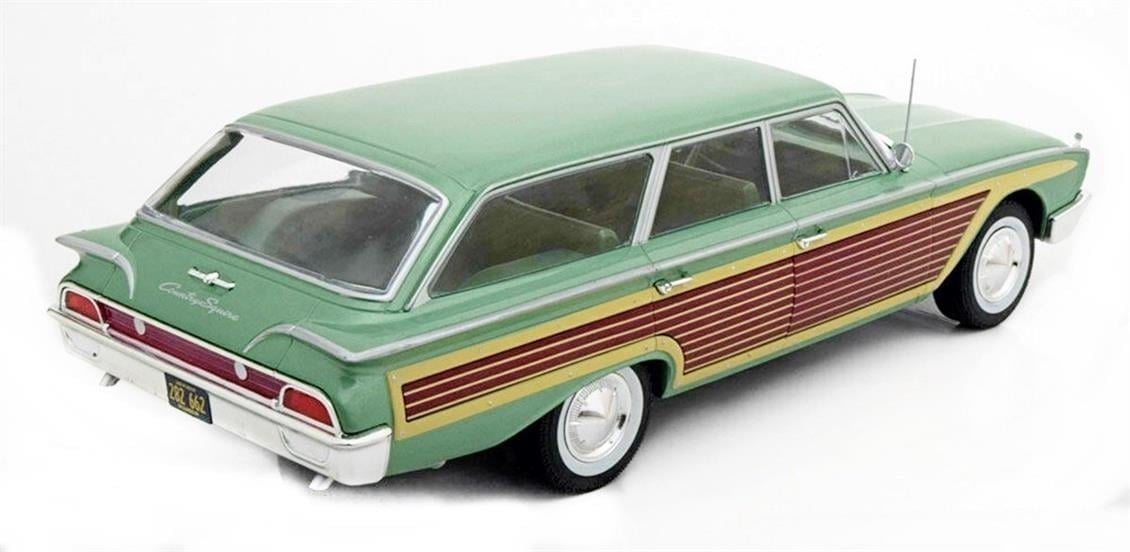 MCG 18047 1/18 Ölçek, 1960 Ford Country Squire, Yeşil, Sergilemeye Hazır Metal Araba Modeli