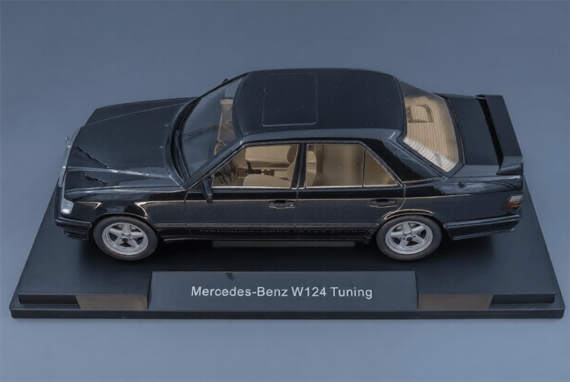 Mcg 18341 1/18 Ölçek, Mercedes Benz W124, Tuning-Black Metallik, Sergilemeye Hazır Metal Araba Modeli