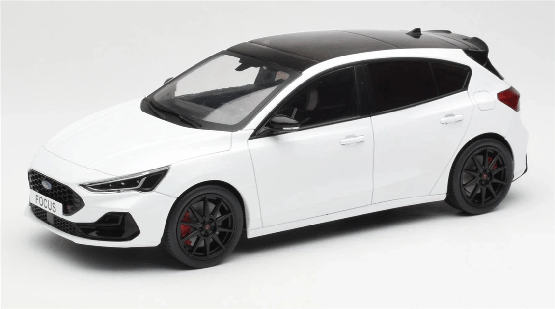 Mcg 18453 1/18 Ölçek, Ford Focus ST 2022, Frozen White, Sergilemeye Hazır Metal Araba Modeli