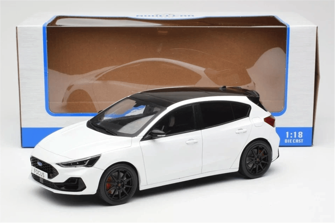 Mcg 18453 1/18 Ölçek, Ford Focus ST 2022, Frozen White, Sergilemeye Hazır Metal Araba Modeli