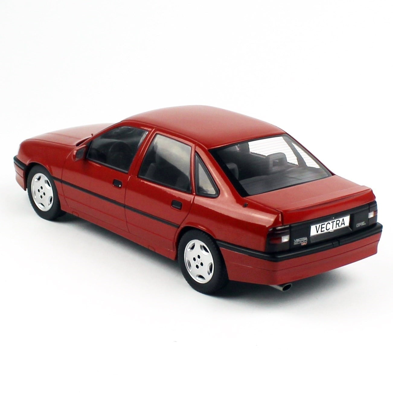 Mcg 18461 1/18 Ölçek Opel Vectra A 2000-1990, Kırmızı, Sergilemeye Hazır Metal Araba Modeli