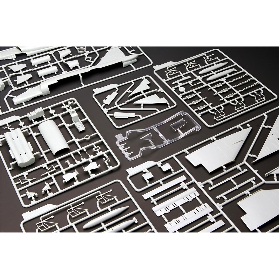 Meng DS-003 1/72 Ölçek, F-102A (Case X) Savaş Uçağı, Plastik Model Kiti