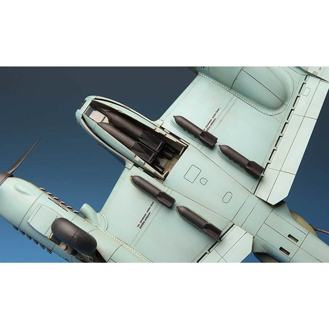 Meng LS-003 1/48 Ölçek, Messerschmitt Me 410A-1 Bombardıman Uçağı, Plastik Model Kiti