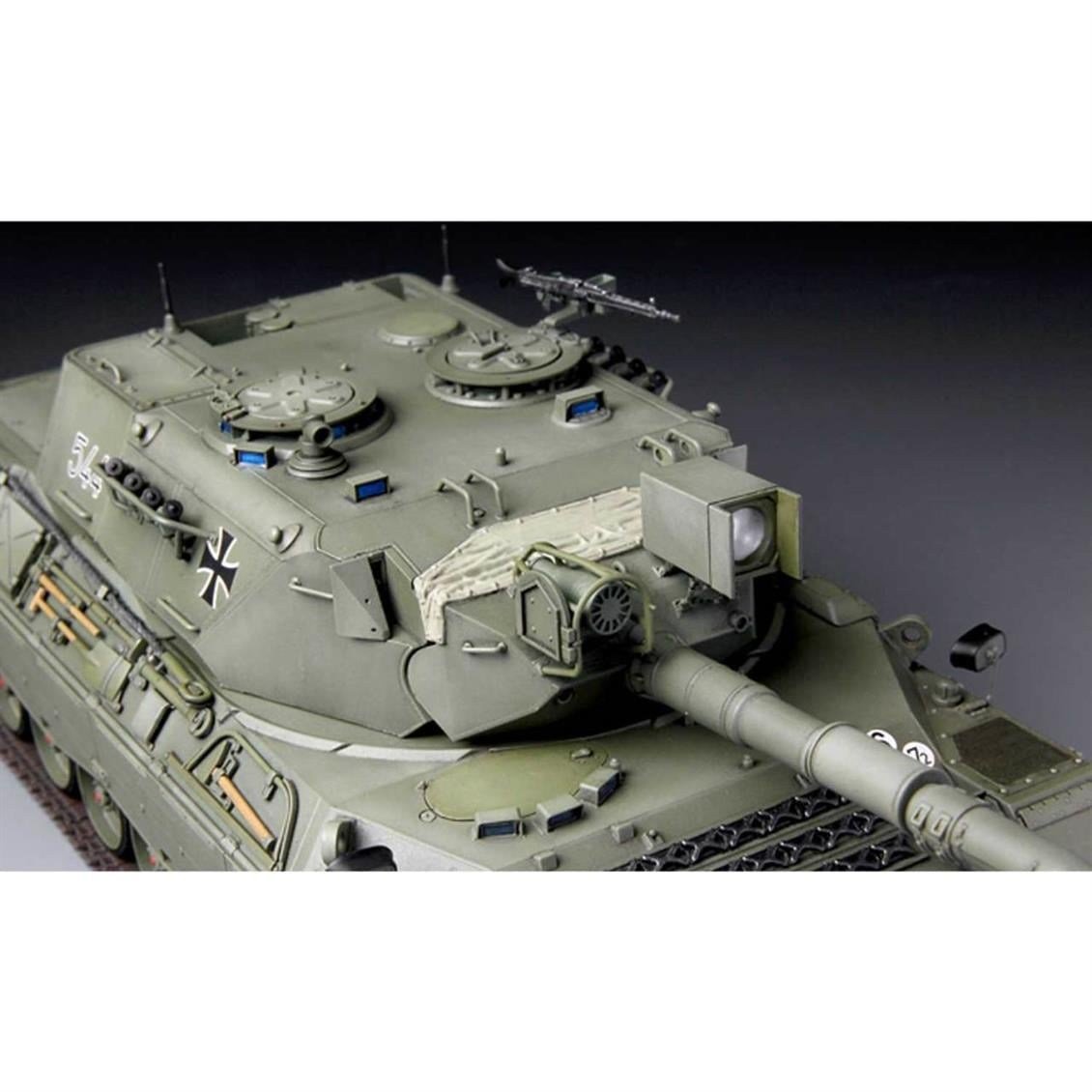 Meng TS-007 1/35 Ölçek, Alman Leopard 1 A3/A4 Ana Muharebe Tankı, Plastik Model Kiti