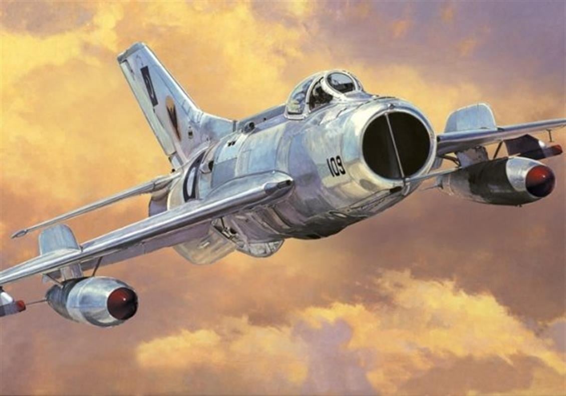Mistercraft C060 1/72 Ölçek, MiG-19S Farmer Savaş Uçağı, Plastik Model kiti