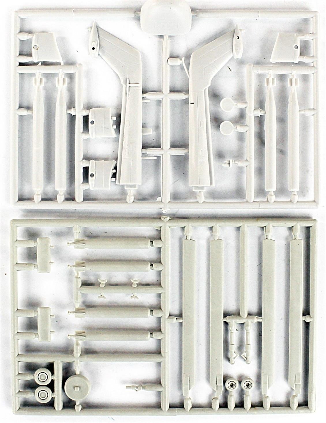 Mistercraft D002 1/72 Ölçek, Westland Super Lynx HMA. Helikopteri, Plastik Model kiti