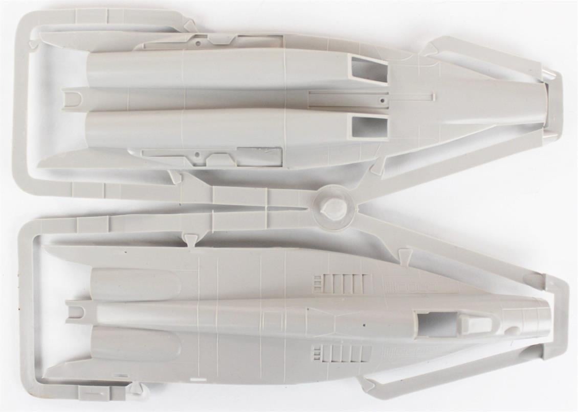 Mistercraft D020 1/72 Ölçek, MIG-29 izd. 9-12 Fulcrum Savaş Uçağı, Plastik Model kiti
