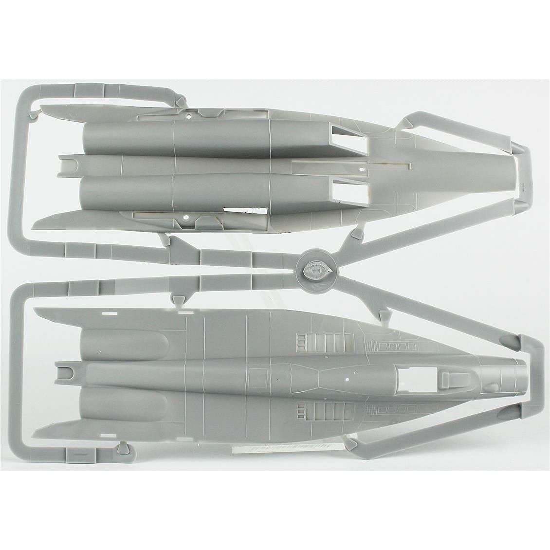 Mistercraft D022ST 1/72 Ölçek, MIG-29M 23rd AFB Savaş Uçağı, Plastik Model kiti, (12xBoya,2xFırça,Yapıştırıcılı Başlangıç Seti)