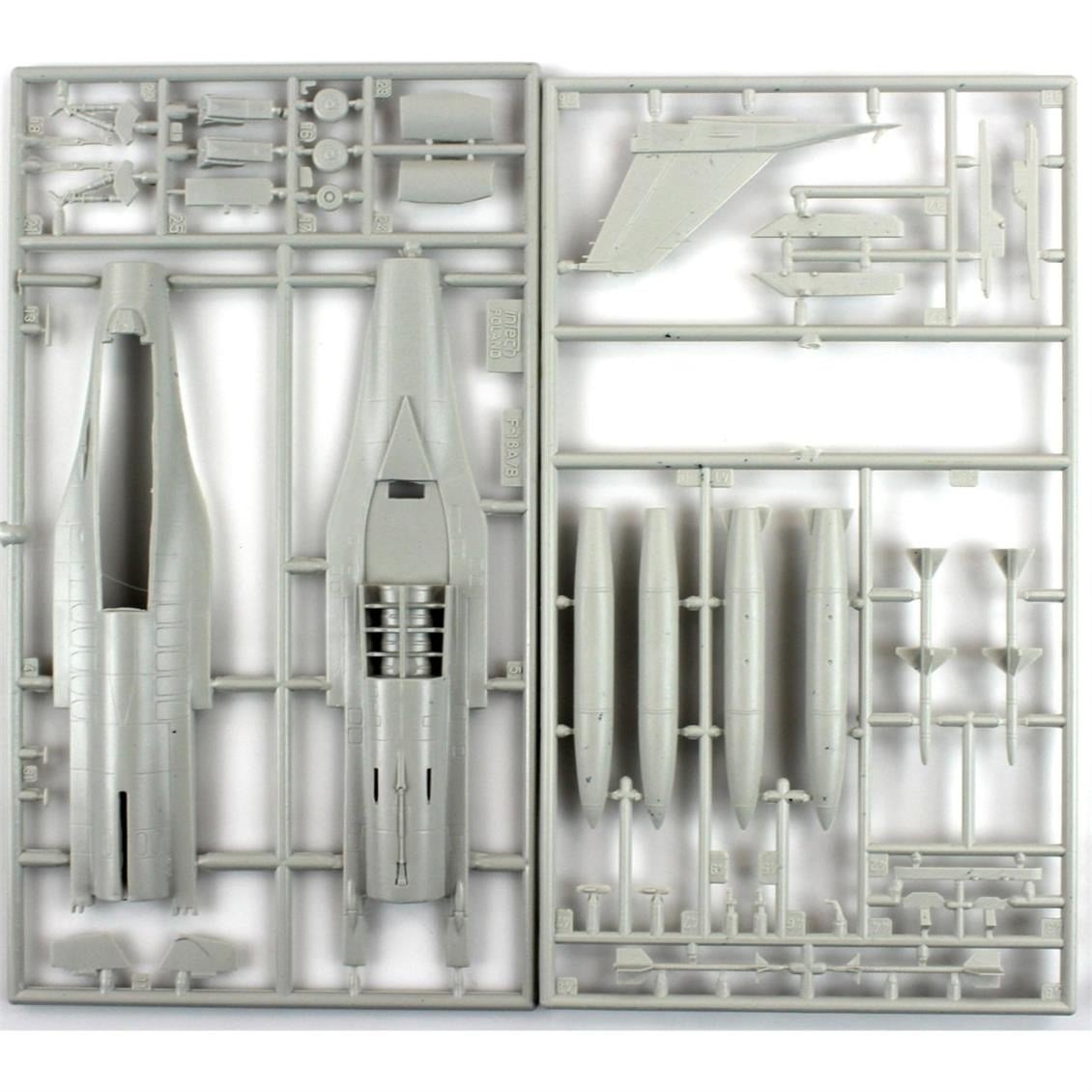 Mistercraft D034 1/72 F-16A-15 (Avcı Şahin) Savaş Uçağı Plastik Model Kiti