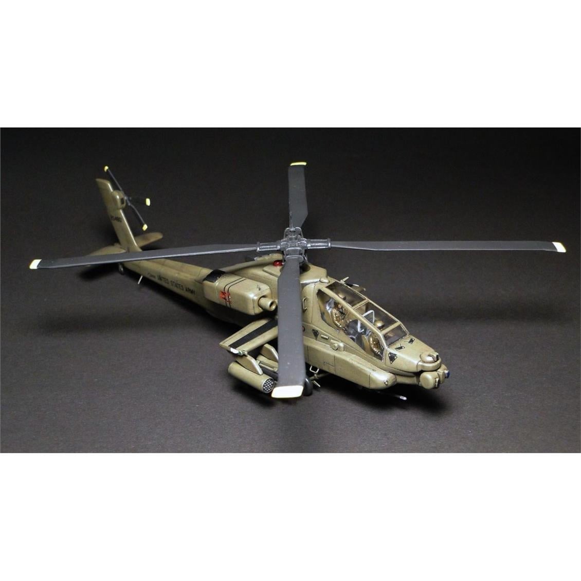 Mistercraft D036ST 1/72 AH-64A Strike Apache Helikopteri Plastik Model Kiti, (12xBoya,2xFırça,Yapıştırıcılı Başlangıç Seti)