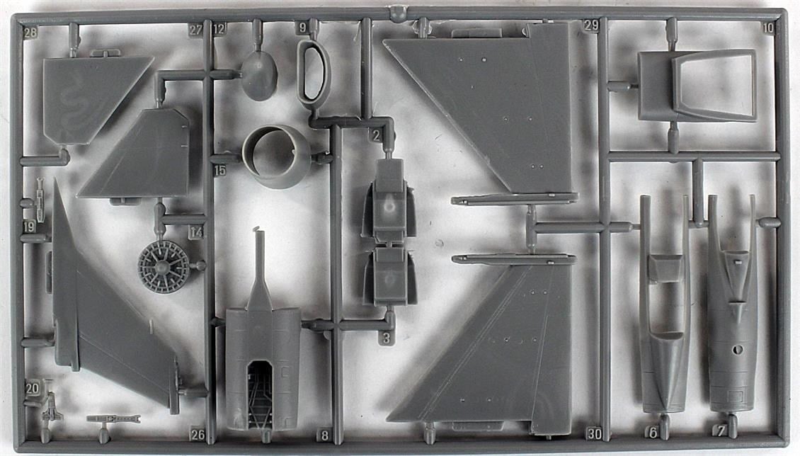 Mistercraft D082 1/72 F-16D-30 (Spadahlem A.B.) Savaş Uçağı Plastik Model Kiti