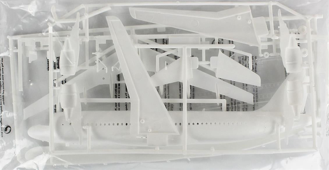 Mistercraft F016 1/125 A-320 Polish Airlines (LOT) Yolcu Uçağı Plastik Model Kiti