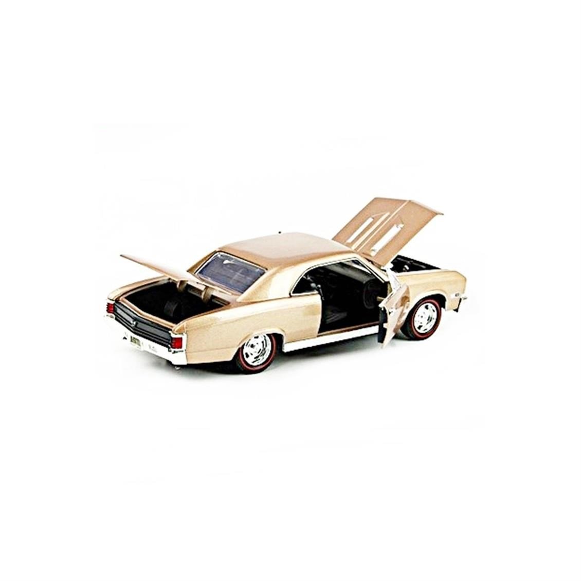 Motormax 73104 1/18 Ölçek, 1967 Chevrolet Chevelle S396, Altın Kahve, Sergilemeye Hazır Metal Araba Modeli