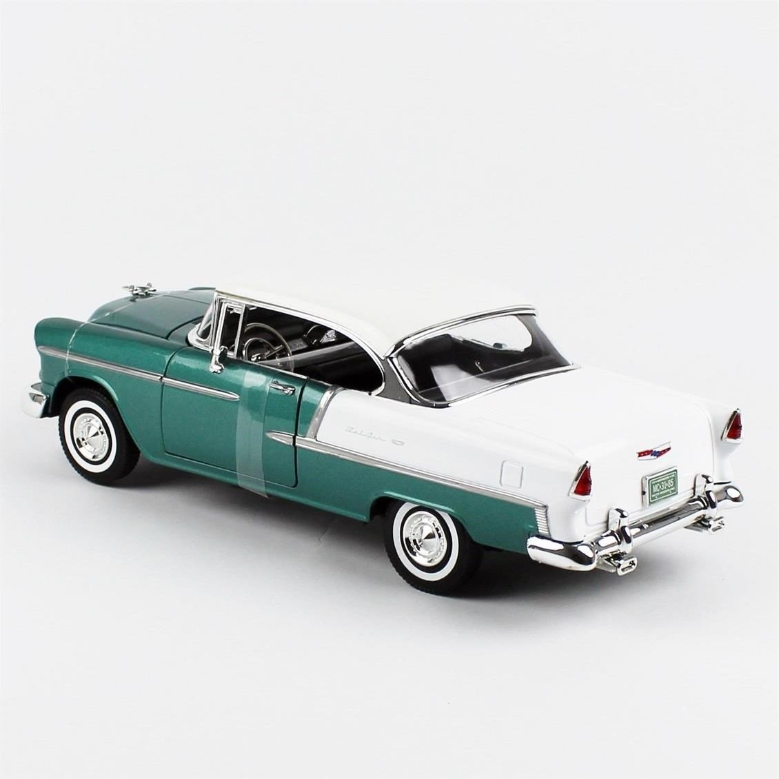 Motormax 73185 1/18 Ölçek, 1955 Chevrolet Bel Air Hardtop, Koyu Yeşil/Beyaz, Sergilemeye Hazır Metal Araba Modeli