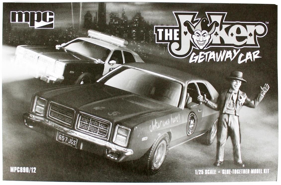 MPC 890 1/25 Ölçek, Batman The Joker Getaway Car Dodge Monaco w/Joker Figure, Plastik Araba Maketi