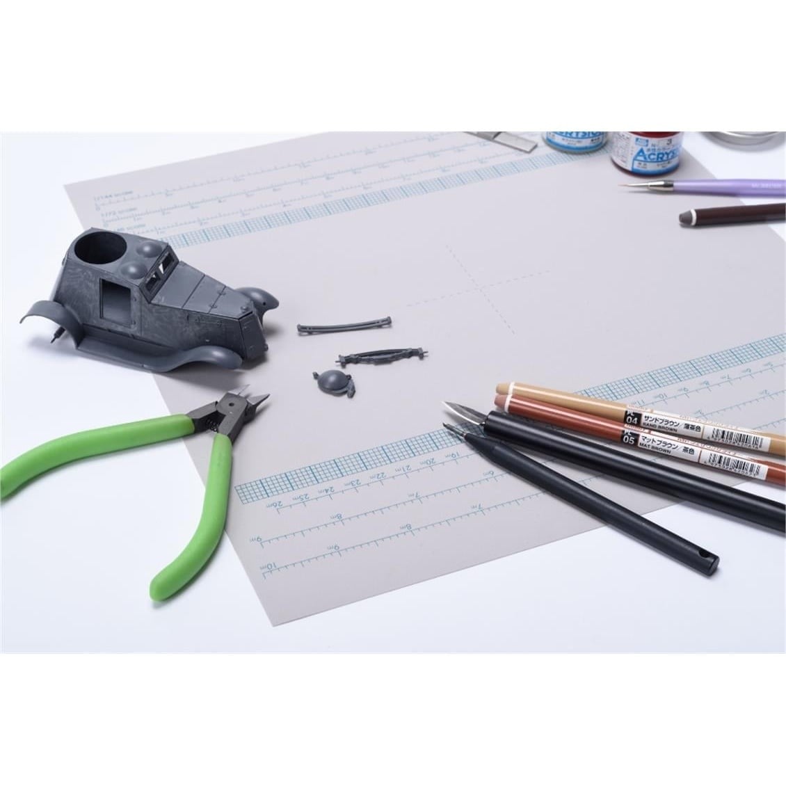 Mr.Hobby GT-91 Çalışma Levhası, Poliüretan, 30x30 cm.